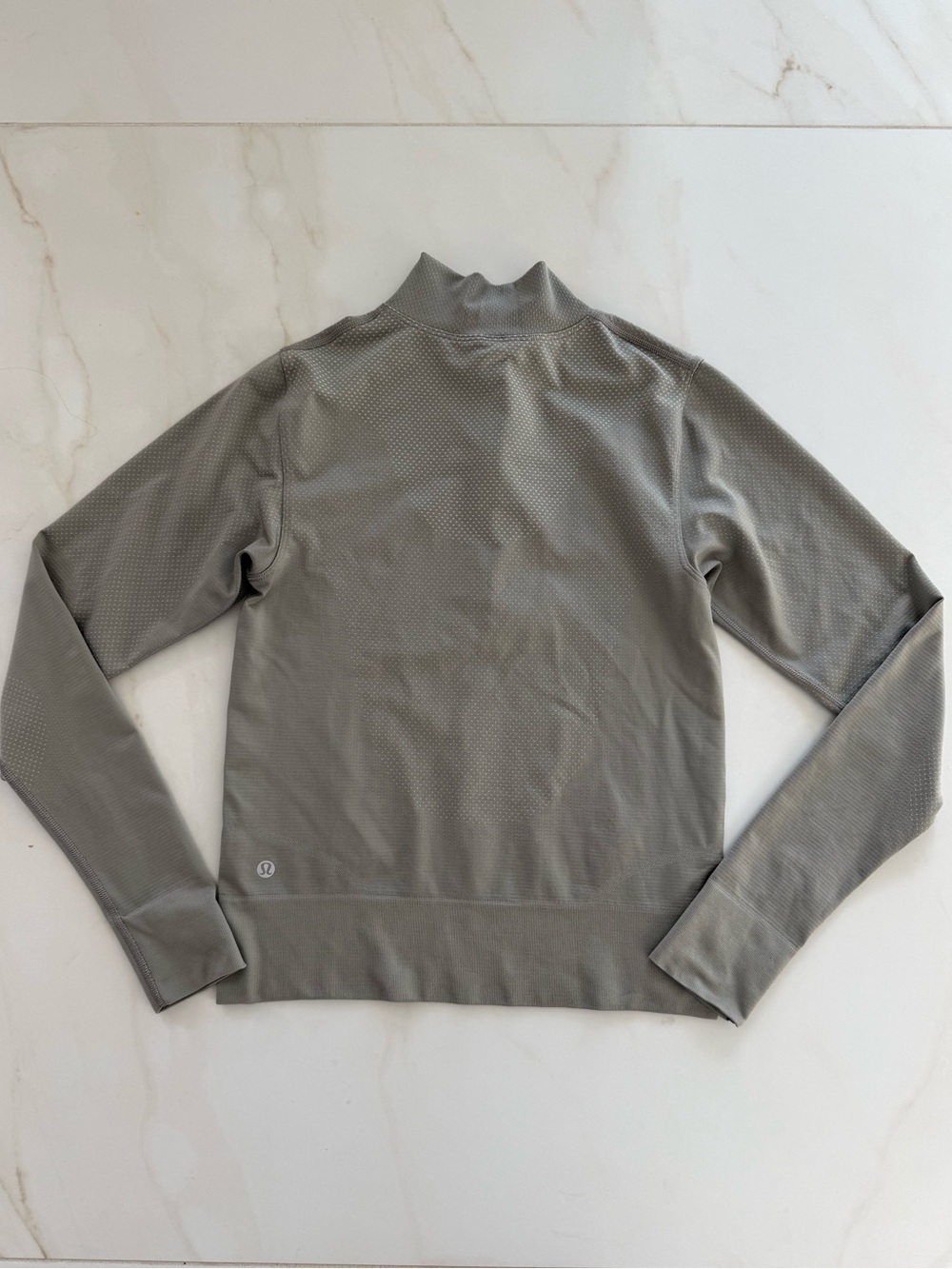 Lululemon Swiftly Relaxed Half Zip in Gull Grey - Picture 6 of 6